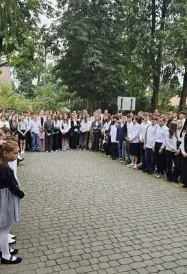 Nowy rok szkolny w Augustowie: pożegnanie dyrektor i powitanie nowej