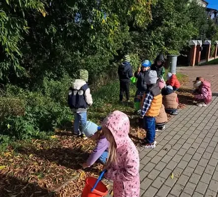 Przedszkolaki z radością powitały kalendarzową jesień