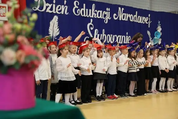 Pasowanie na ucznia w SP4 Augustów – pierwszaki oficjalnie w szkolnej społeczności