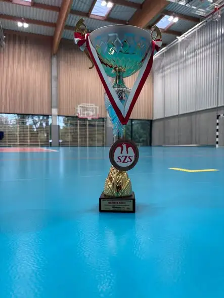 Brązowy medal dla SP2 w Finale Wojewódzkim w sztafetowych biegach przełajowych