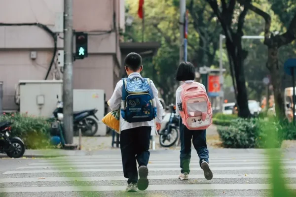 Edukacja zdrowotna w Bargłowie: uczniowie uczą się dbać o postawę i nawyki