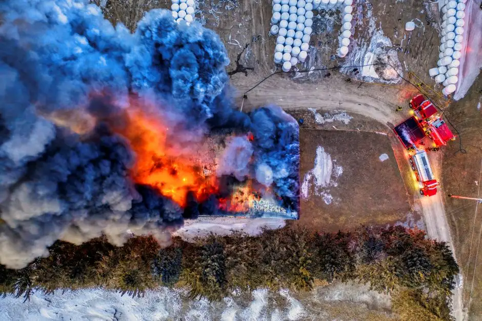 Dron z kamerą termowizyjną dla OSP Raczki – nowy sprzęt za 42,5 tys. zł